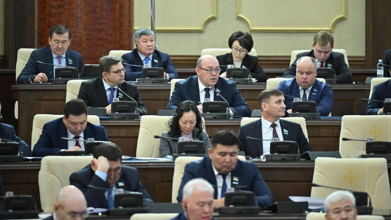 90 законов принял мажилис Казахстана за десять месяцев
