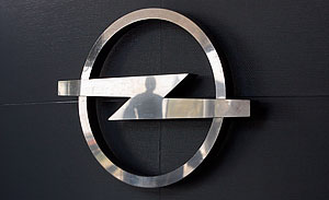 Opel: политика, деньги, увольнения