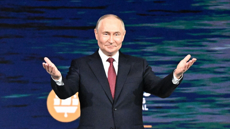 Россия и Китай не формируют новый миропорядок, они его только оформляют -  Путин на ПМЭФ